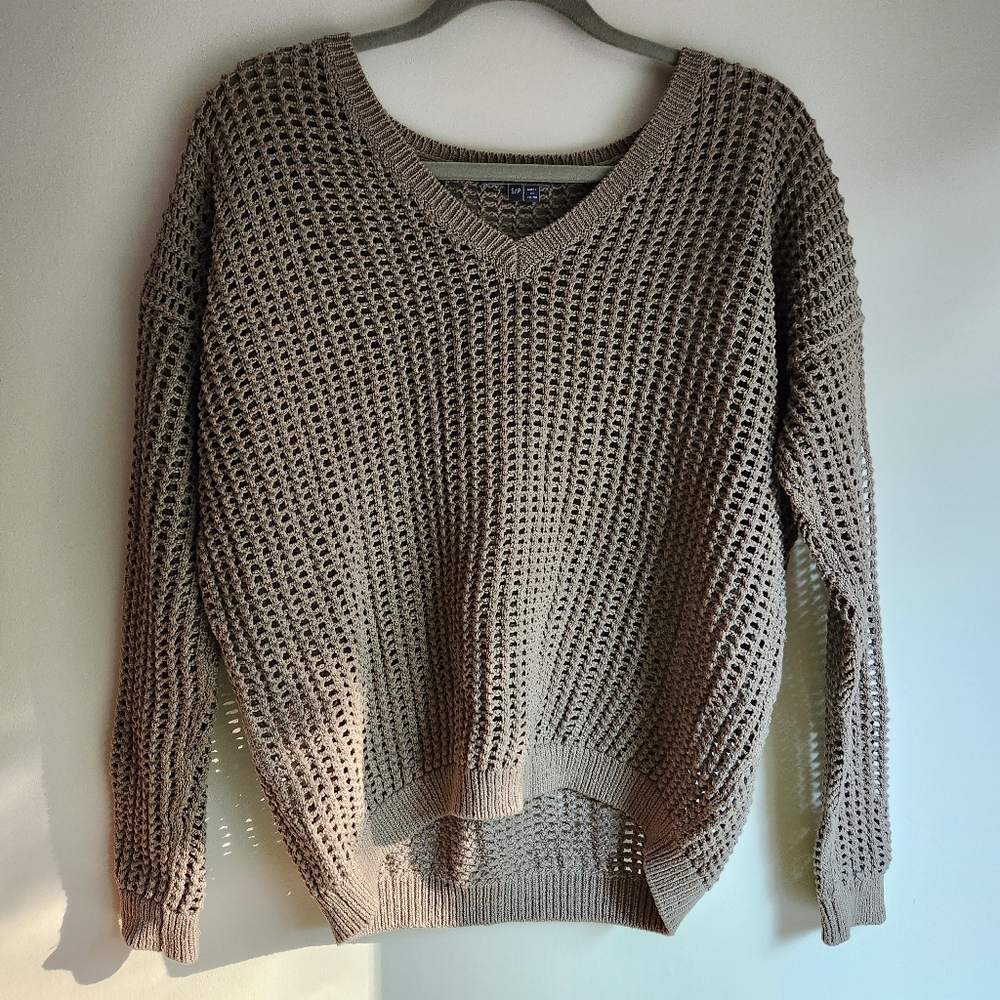 vince • grid mesh sweater open knit oversized small